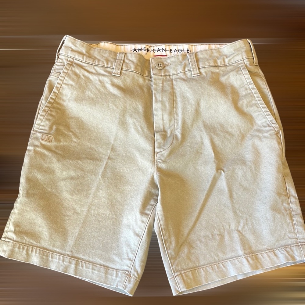 American Eagle Outfitters Slim Fit Workwear w/AE Flex Khaki Shorts